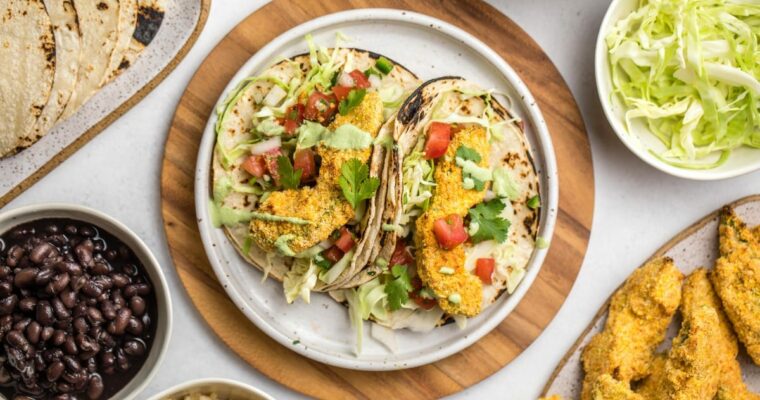 Tacos crujientes de aguacate