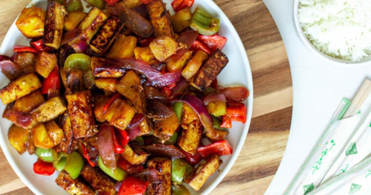 Tofu agridulce con piña