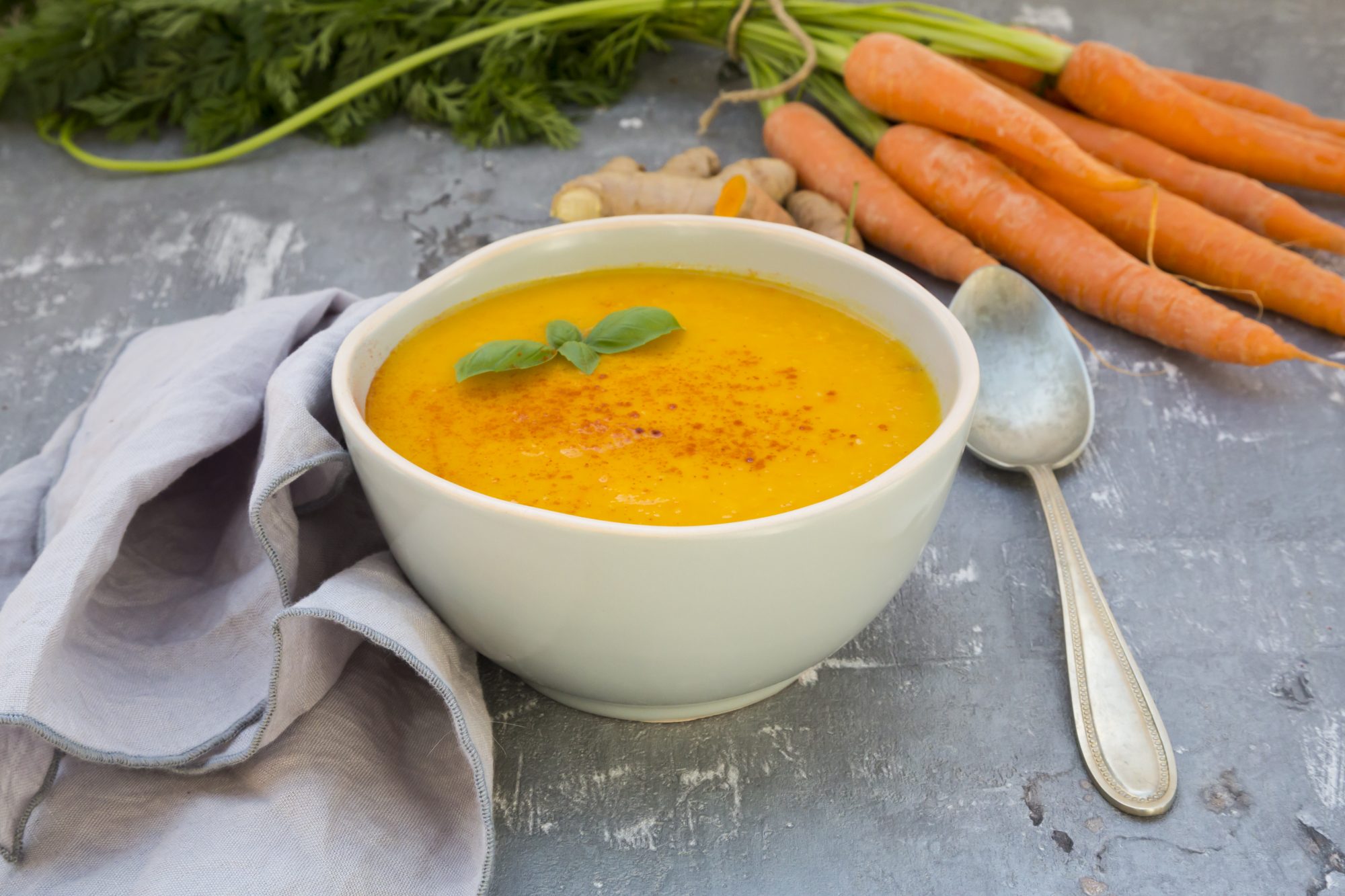 Sopa cremosa de zanahoria